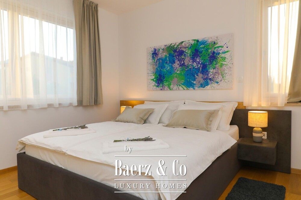 Brač, Supetar, luxury villa in an attractive location image