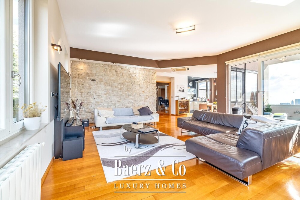 Zagreb, Kozjak, beautiful four-room apartment, 190 m² image