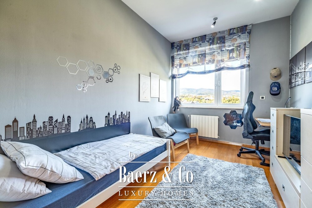 Zagreb, Kozjak, beautiful four-room apartment, 190 m² image