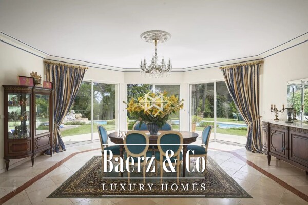 photo 6 Magnificent property - Private domain