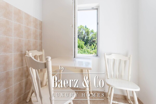 photo 17 Drvenik, exceptional real estate first row to the sea