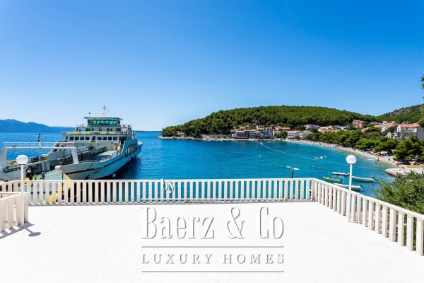 photo 31 Drvenik, exceptional real estate first row to the sea