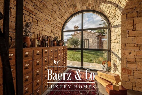 photo 11 Istria, Kanfanar, complex of beautiful stone houses 1561 m2 on a large garden