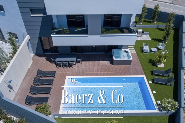 photo 32 Pag, Novalja, two luxurious modern villas with swimming pools