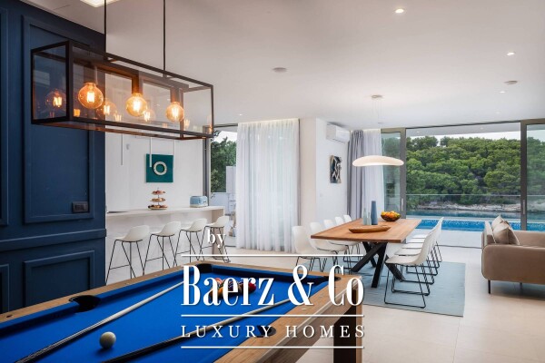 photo 27 Brac, modern villa with pool located in a natural bay