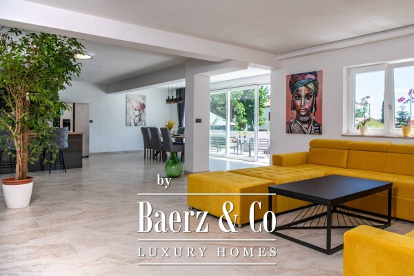 photo 27 Barban, two beautiful houses, with a large pool on a spacious plot of land