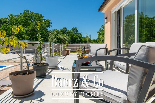 photo 31 Barban, two beautiful houses, with a large pool on a spacious plot of land