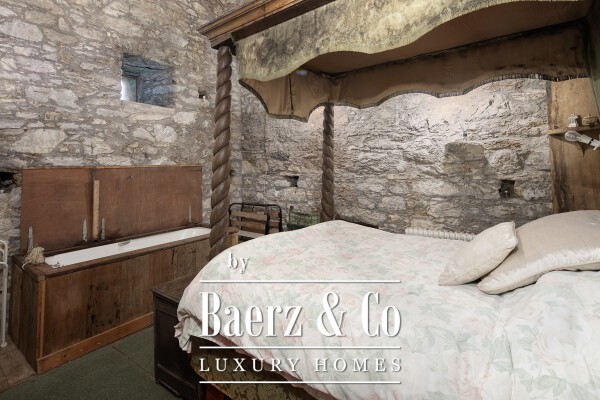 photo 13 Ballintotis Castle