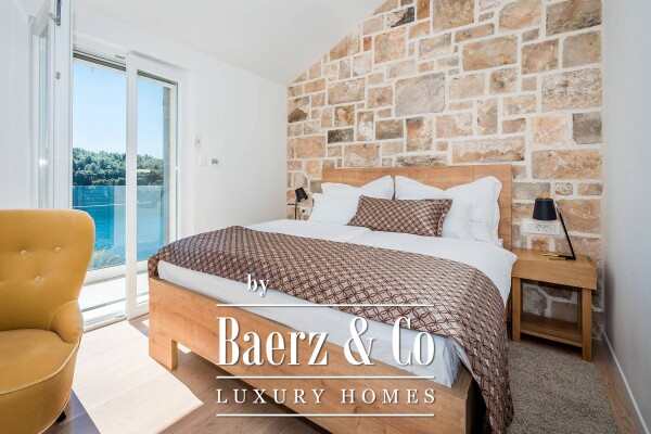 photo 9 Brac, impressive luxury villa by the sea