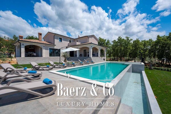 photo 35 Vižinada, a rustic villa with a pool and a panoramic view of the sea