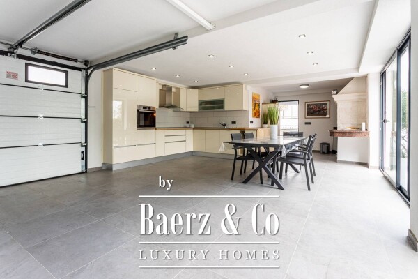 photo 34 Trogir, Okrug Gornji, beautiful villa with sea view