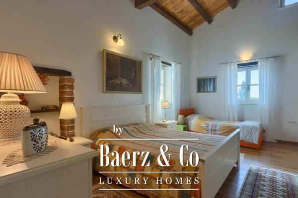 photo 20 Croatia, Istria, Tinjan elegant stone villa with swimming pool, of exceptional quality