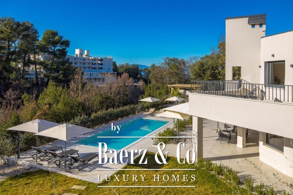 photo 41 Island of Krk, Malinska, luxury villa with two apartments in the first row to the sea