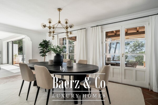 photo 11 Villa - El Madroñal - Benahavis - Ref: 8413