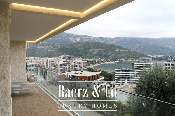 photo 2 Luxurious Three Bedroom Apartment in Budva with Seaview