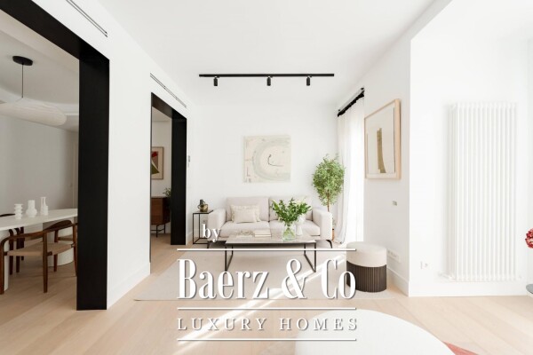 photo 3 Exclusivity and Refinement: Prestigious Apartment in the Heart of Barcelona