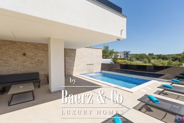 photo 41 Medulin, Istria: Luxury Modern Villa, 200m² NKP, Near Sea and Beaches