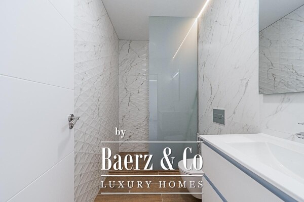 photo 18 Maravillosa villa recién terminada en Costa Adeje