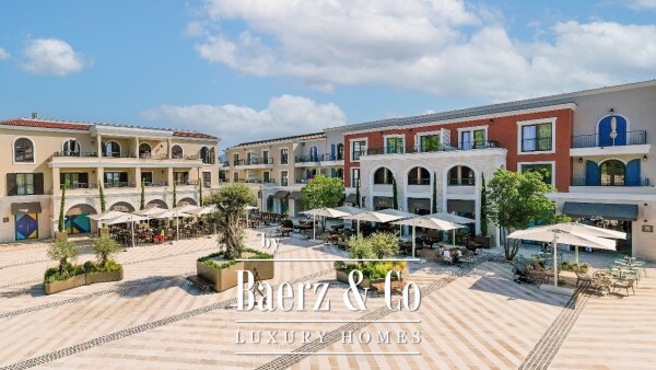 photo 3 Three Bedroom Apartment near Sea in Luxury Resort