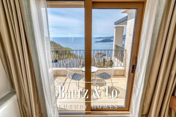 photo 10 Furnished Apartments in Villa with Pool and Seaview