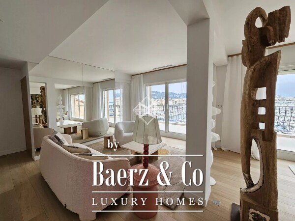 photo 2 Quai Saint Pierre, top floor beautiful apartment with view on Port and sea