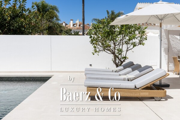 photo 10 Villa - Marbella East - Ref: 8528