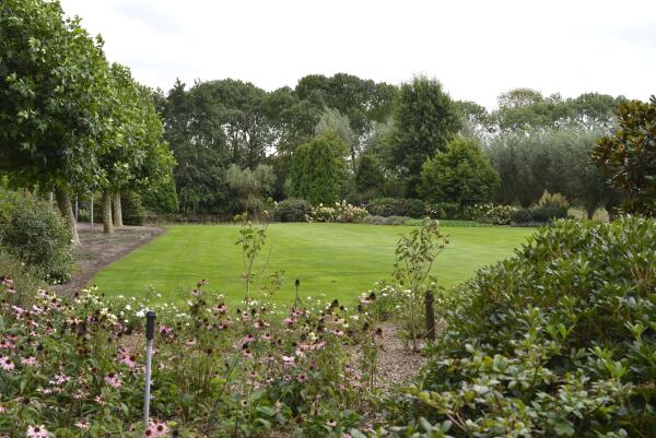 photo 54 Lange Meentweg 4