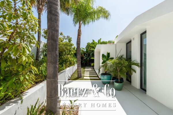 photo 16 Villa - Nueva Andalucia - Marbella - Ref: 8533