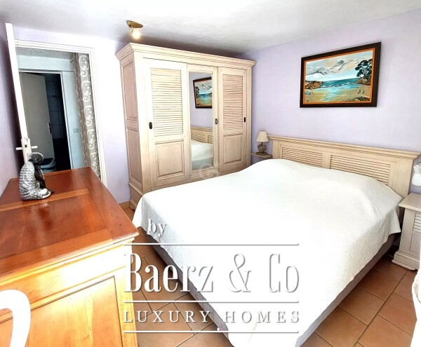 photo 10 Magnificent Stone villa