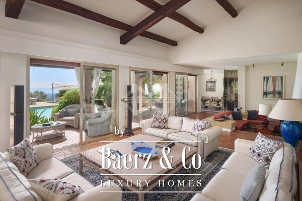 photo 10 Vence - Expansive Estate with Panoramic Sea Views