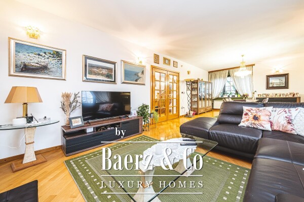 photo 2 Zagreb, Šalata, unique villa 450 m2 in a prime location