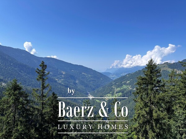 photo 2 TWO-BEDROOM FLAT + MOUNTAIN CORNER - SPACIOUS BALCONY