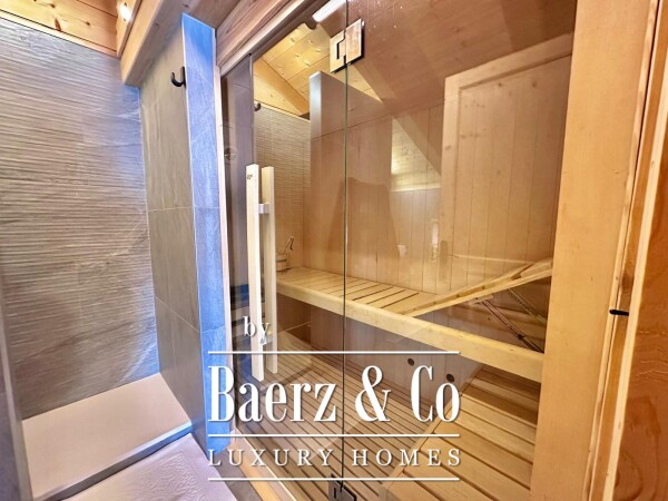 photo 9 4 BEDROOM APARTMENT- ON THE SLOPES