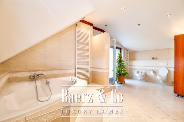 photo 16 Samobor, Perivoj, luxury family house 400 m2 on a plot of 1,680 m2 with swimming pool