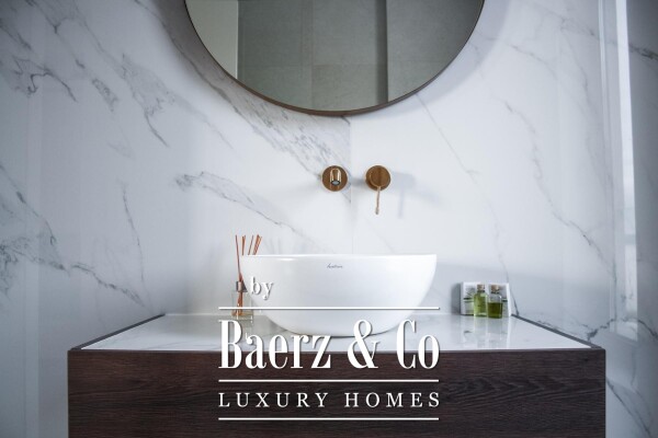 photo 15 Podstrana, moderna vila s bazenom i otvorenim pogledom na more