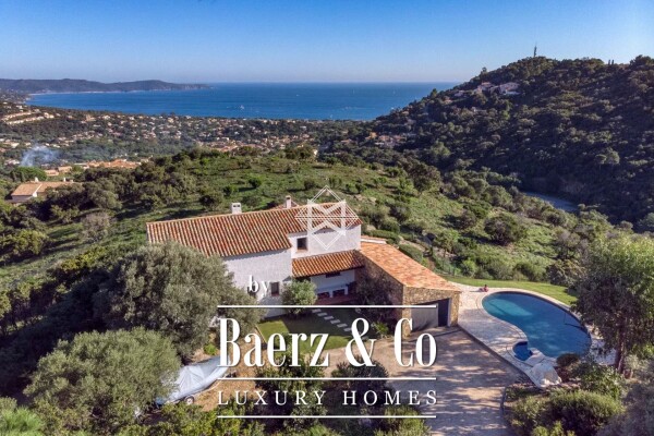 photo 17 Sole agent - panoramic seaview - Triple exposure