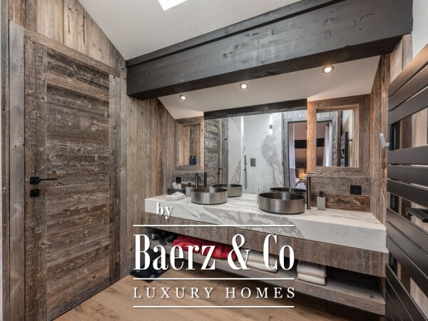 photo 15 Exceptional Chalet in the Center of Megève Village