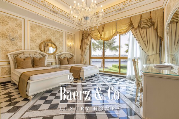 photo 13 Captivating Luxury Signature Villa