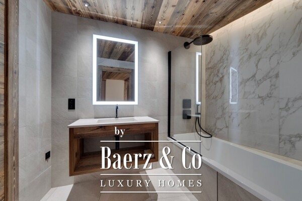 photo 4 LARGE 4-BEDROOM APARTMENT