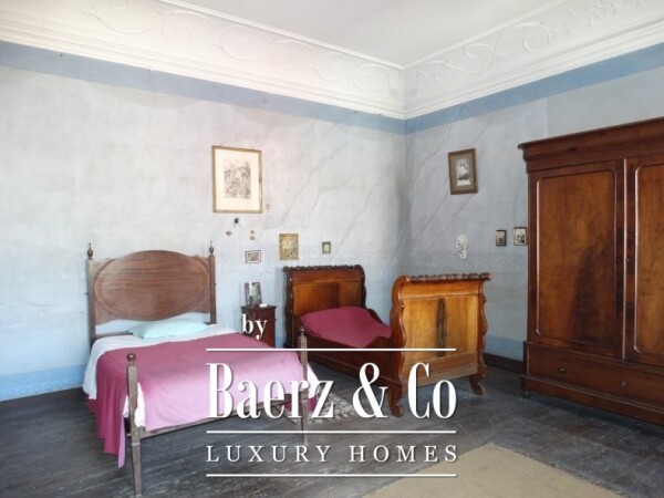 photo 14 Beautiful palace from the end of the eighteenth century