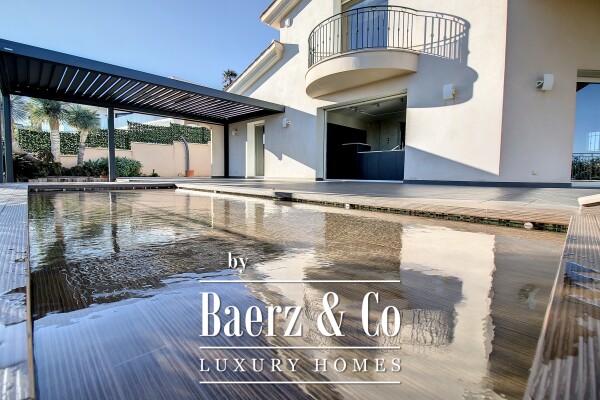 photo 7 PROPERTY WITH PANORAMIC SEA VIEW