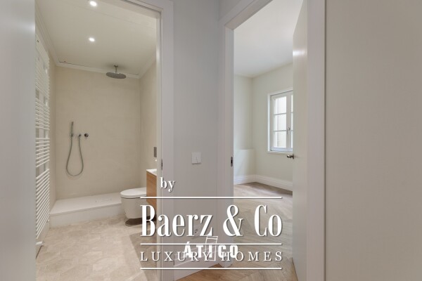 photo 10 Penthouse for sale in Eixample Dret