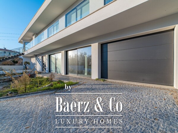 photo 24 Villa with 4 suites to debut