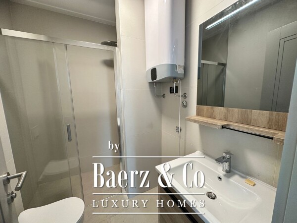 photo 14 Spacious Apartment in Budva next to the Beach