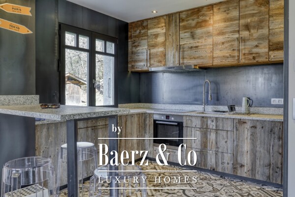 photo 4 Chalet with large plot close to the village centre