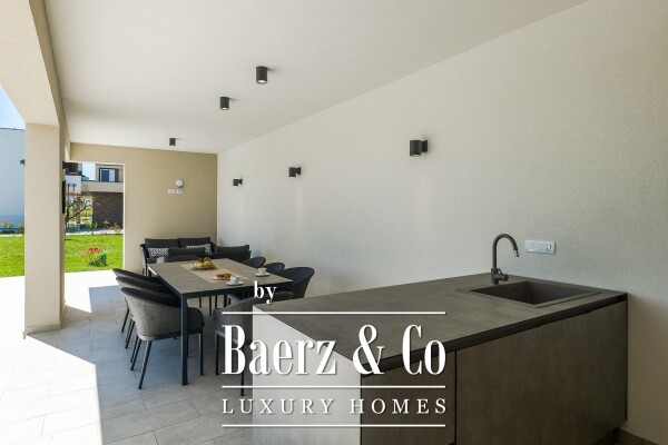 photo 14 Istria, Brtonigla, modern villa with swimming pool and jacuzzi