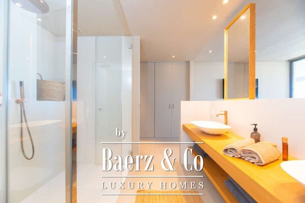 photo 10 Beautiful luxury home in Talamanca, Talamanca