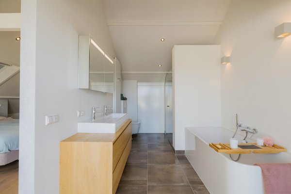 photo 83 Heereweg 304