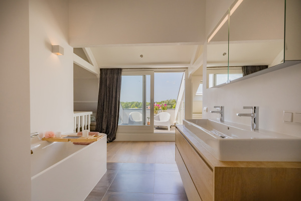 photo 87 Heereweg 304