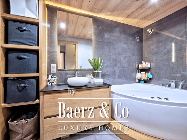 photo 10 3-Bedroom apartment -  village center